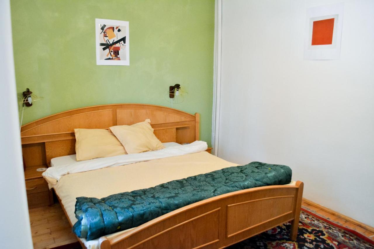 Grandpa'S Hidden Crib, 6 Bedroom, Pet Friendly Sinaia Zewnętrze zdjęcie