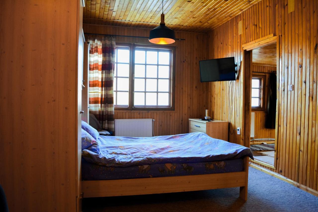 Grandpa'S Hidden Crib, 6 Bedroom, Pet Friendly Sinaia Zewnętrze zdjęcie